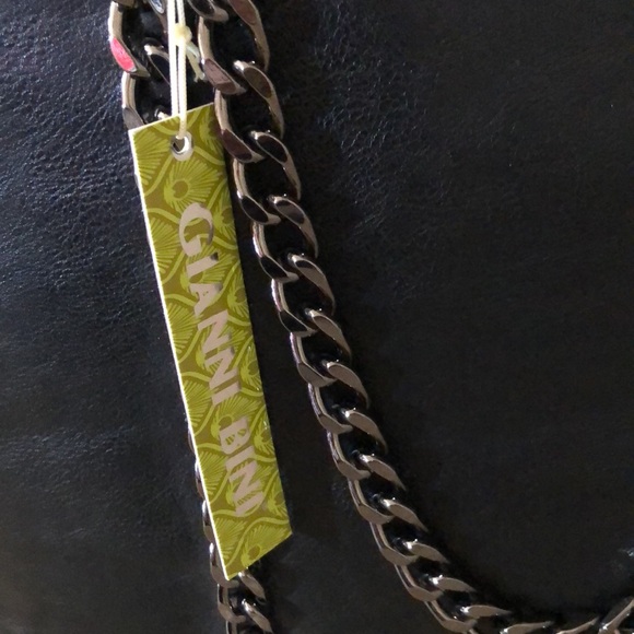 Gianni Bini Chain handle Bag - Picture 3 of 10